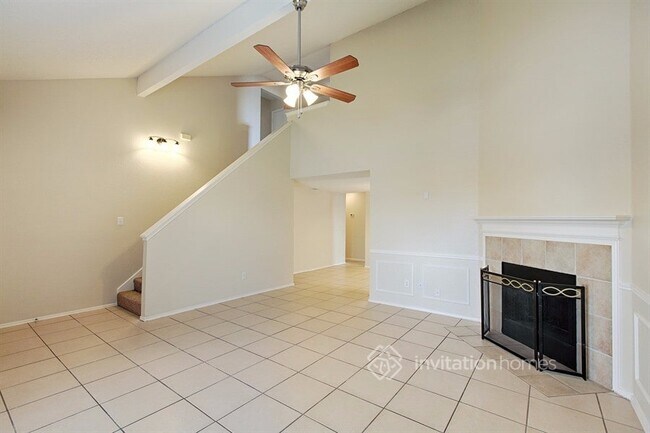 Foto del edificio - 8804 Limestone Dr