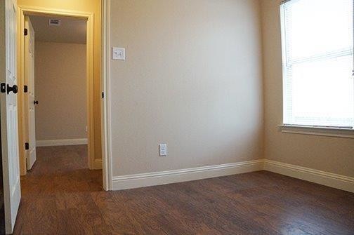 Foto del edificio - 8125 Tanner Ave