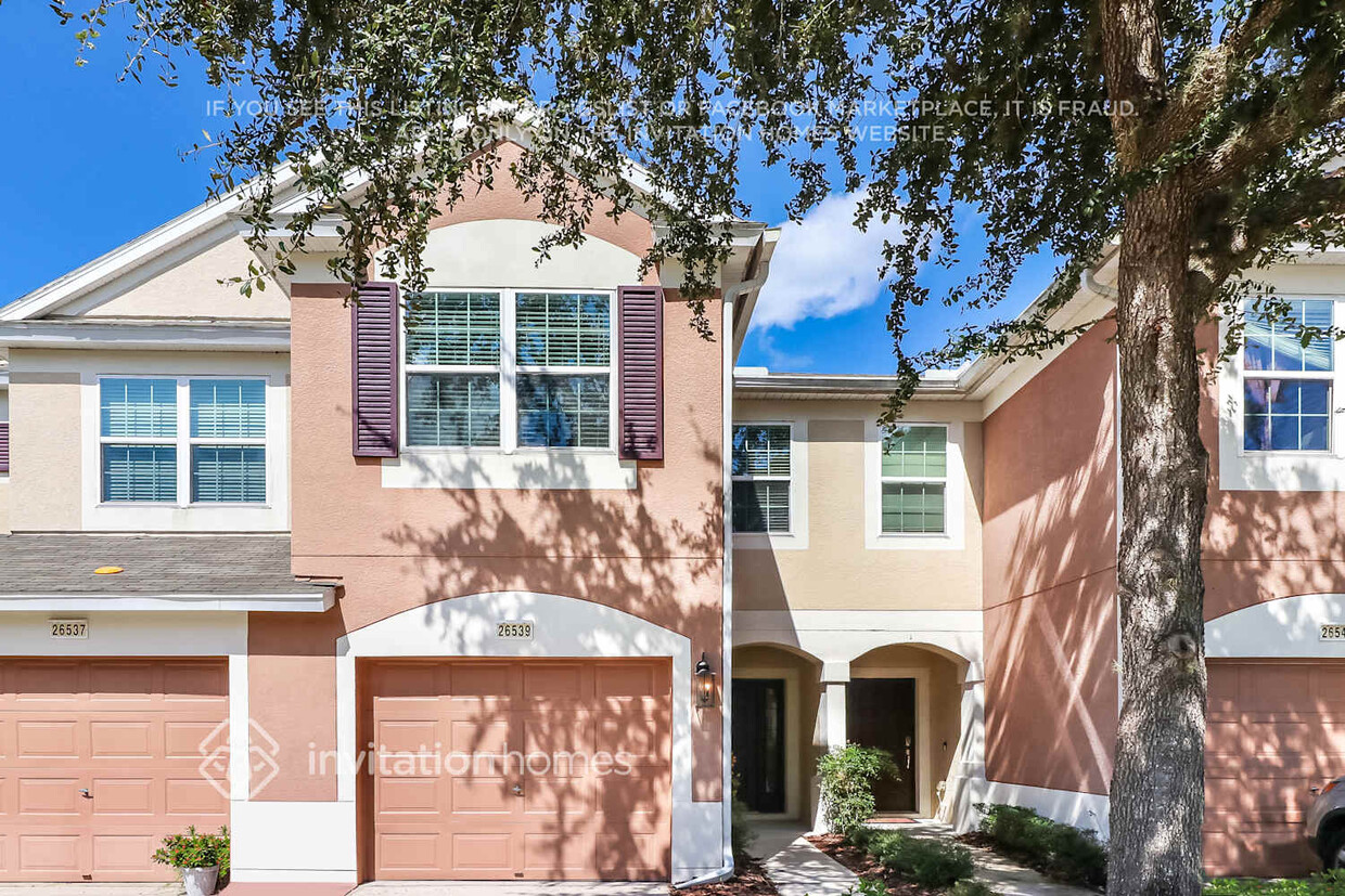 Foto principal - 26539 Chimney Spire Ln