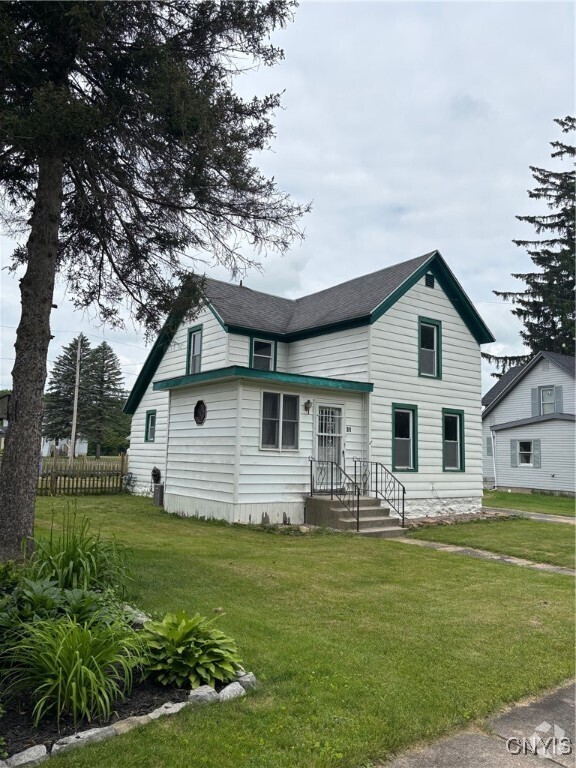 Building Photo - 31 Anderson Ave