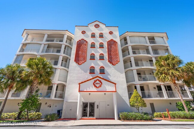 Building Photo - 800 Del Rio Way