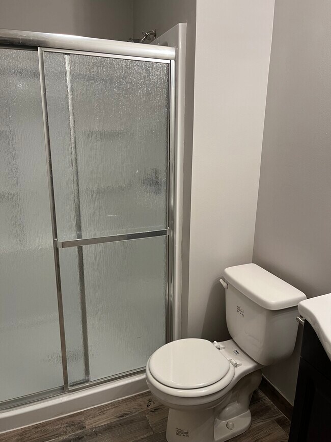 Foto del edificio - 547 Petty St