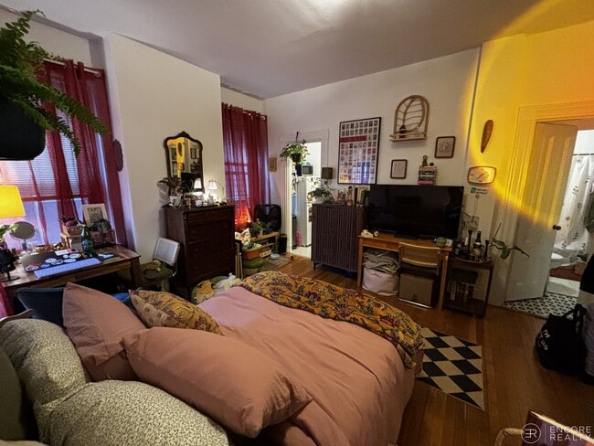 Foto del edificio - 16 Davis Ave