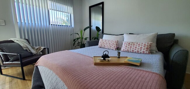 Foto del edificio - 740 SW 9th St