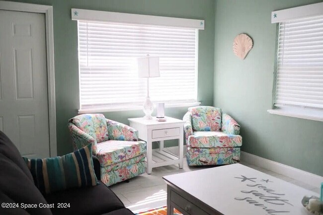 Foto del edificio - 614 Shady Ln