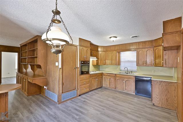 Building Photo - 3718 Brookhollow Dr