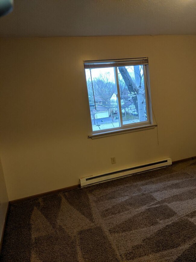 Foto del edificio - 7253 Hills and Dales Rd NW