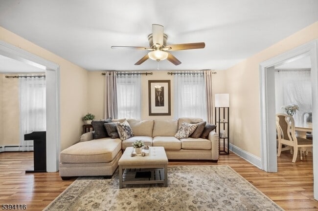 Building Photo - 10 Kenvil Ave