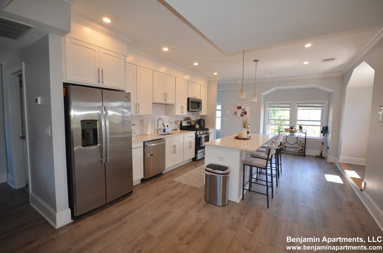 Foto principal - 120 Kenrick St