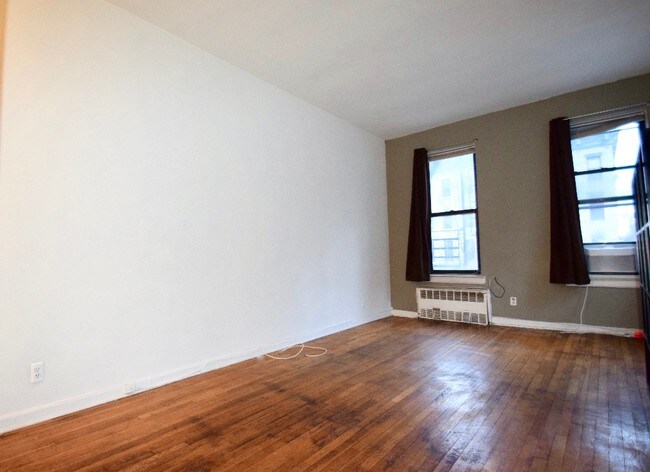 Foto del edificio - 1681 1st Ave
