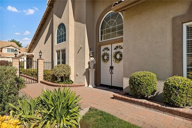 Foto del edificio - 1521 Fairway Oaks Ave