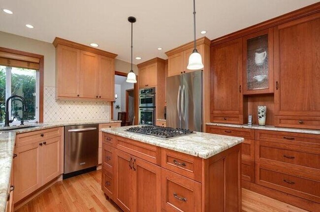 Foto del edificio - Great House for Rent