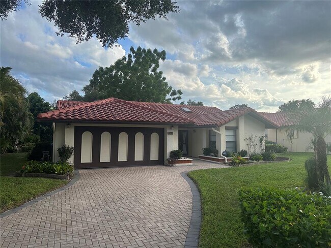 Building Photo - 7920 Marbella Ct