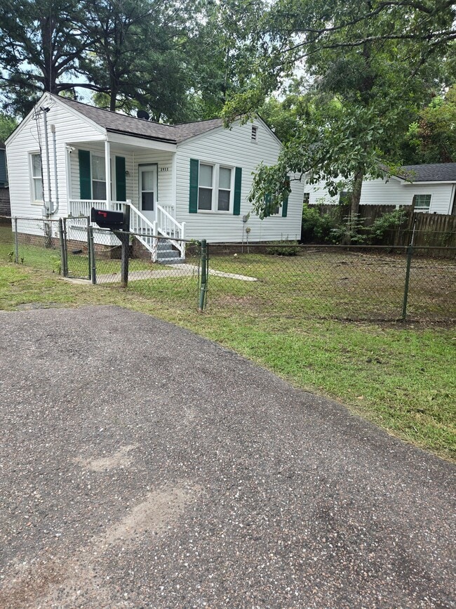 Photo - 2932 Alabama Dr (North Charleston, SC) House