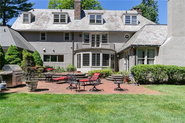 Building Photo - 48 Ledyard Rd