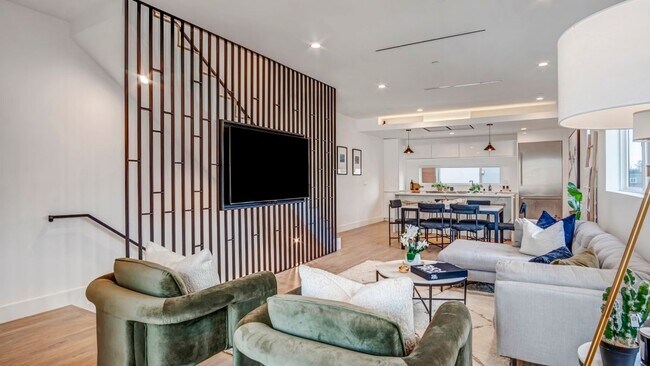 Foto del edificio - 3154 Curts Ave