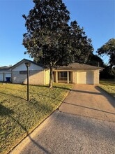 Building Photo - 5717 Woodrow St