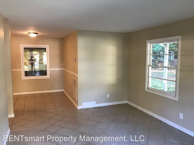 Foto del edificio - 3 br, 1 bath House - 4730 Teresa Street