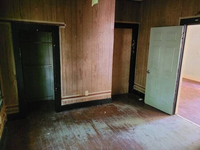 Building Photo - 2146 Alabama St