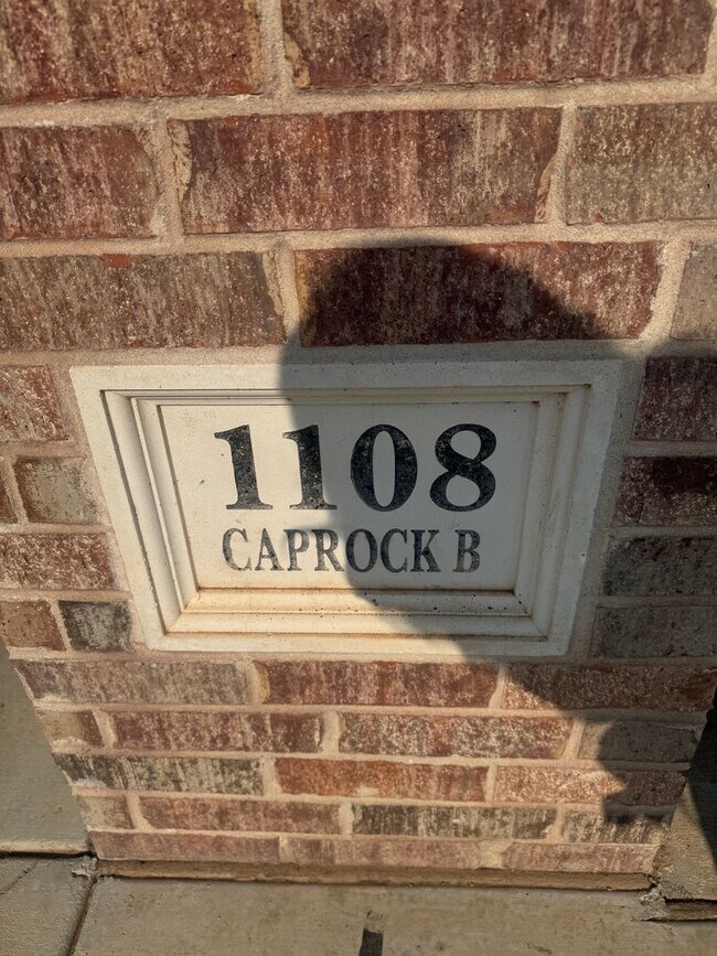 Foto del edificio - 1108 Caprock St