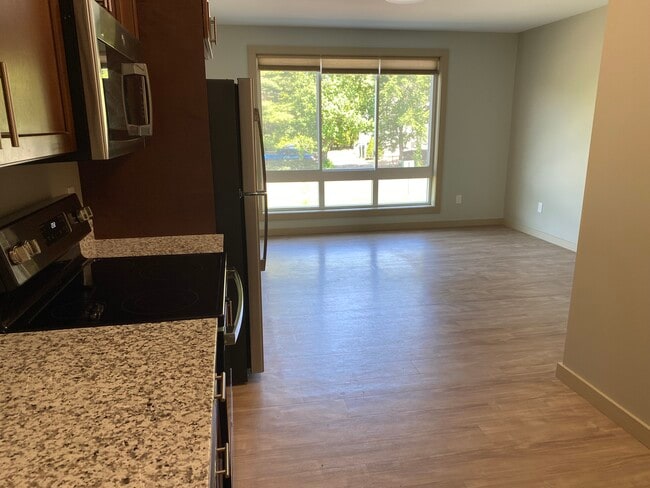 Photo - One University Drive South Apartments