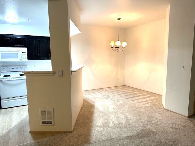 Foto del edificio - 15300 112th Ave NE