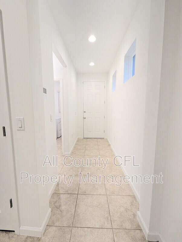 Building Photo - 4354 Davos Dr