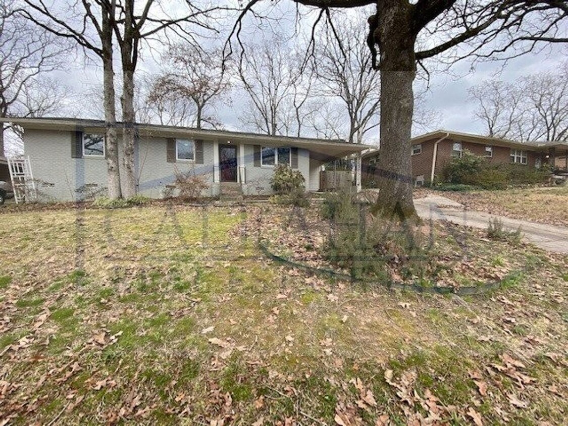 Primary Photo - Lakewood 3 Bedroom Home