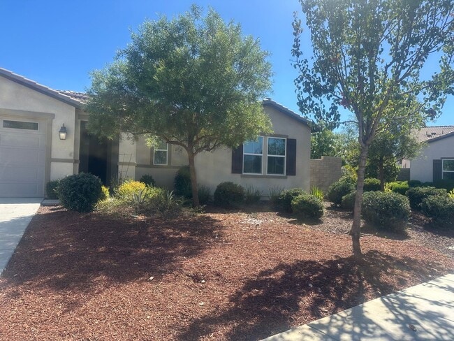 Foto del edificio - 4 Bed/2Bath, Solar Single-Story Home in Hidden Hills, Menifee