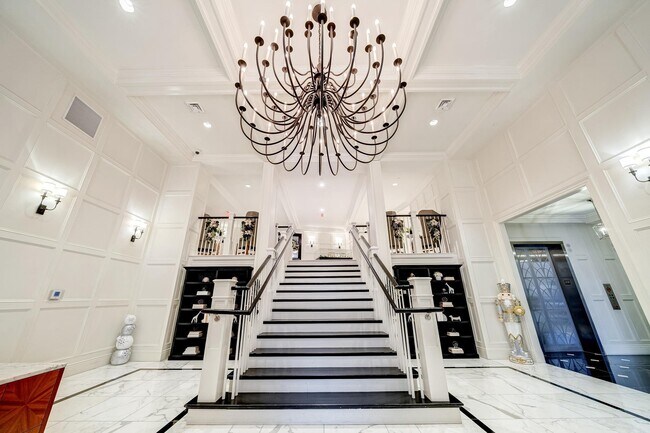 Foto del edificio - 6900 Fleetwood Rd