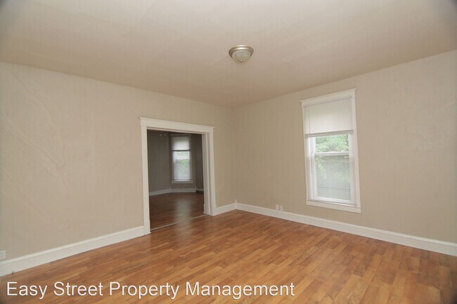 Building Photo - 2717 8th Ave