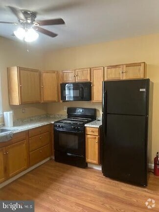 Building Photo - 1102 White Horse Pike
