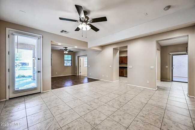 Building Photo - 5307 W Paso Trl