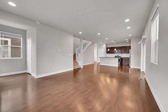 Foto del edificio - $2,850.00 - 3 Bedrooms, 2.5 Bathrooms, Sin...