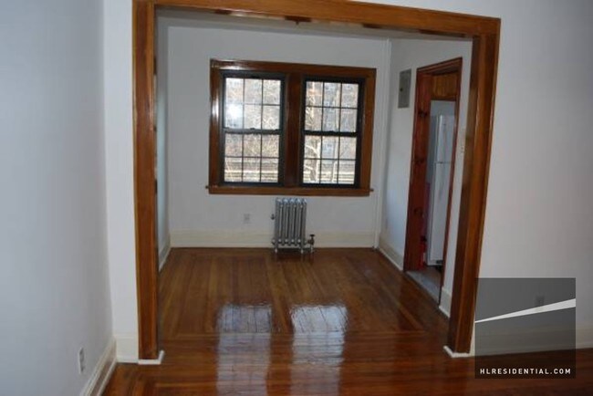 Foto del edificio - 196 Burns St