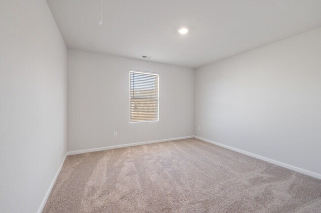 Foto del edificio - 2110 Briar Run Dr