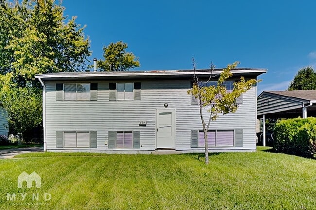 Building Photo - 217 Parkdale Dr