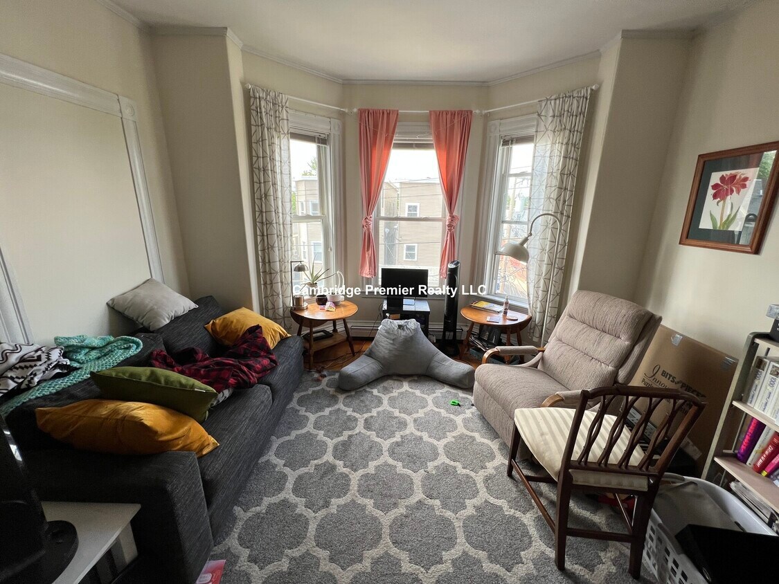 Foto principal - 392 Washington St