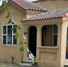 Building Photo - 7826 La Salle Ave