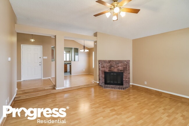 Building Photo - 1513 Stillmeadow Dr