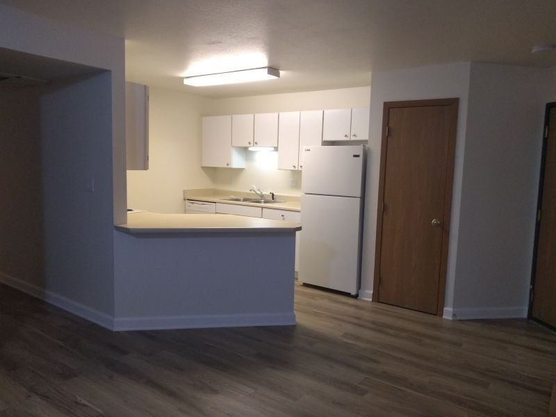 Foto principal - 620 S 4th St