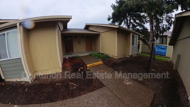 Foto del edificio - 611 Glen Creek Rd NW