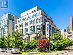 Building Photo - 150 Homewood Ave