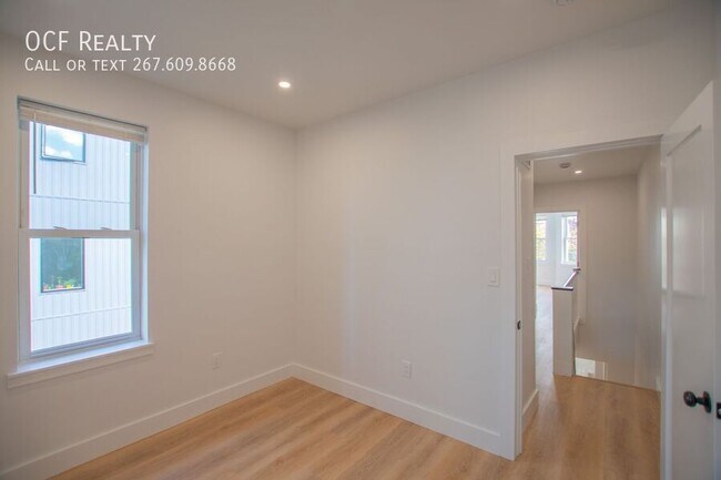 Building Photo - 1644 Point Breeze Ave