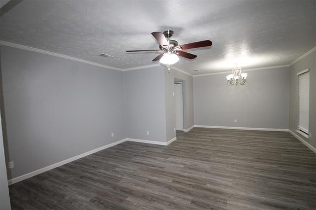 Foto del edificio - 961 Mossvine Dr