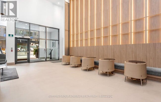 Building Photo - 4130 Parkside Village Dr