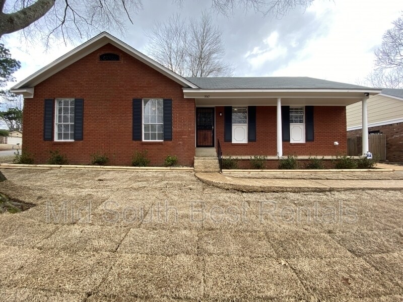 Foto principal - 3065 Greenbranch Dr
