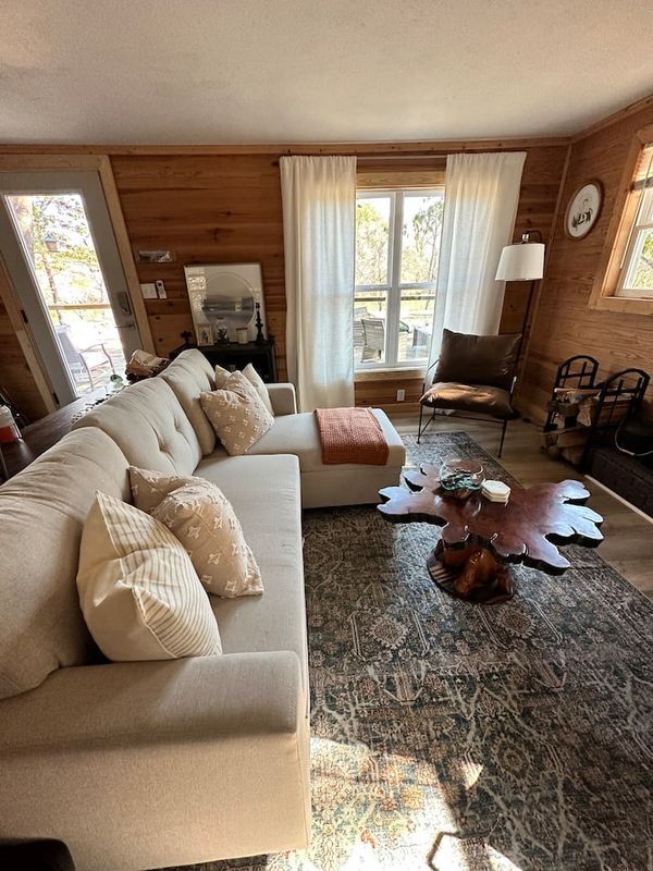 Foto del edificio - 401 Spring Wood Terrace