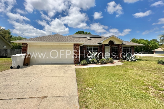 Foto del edificio - Charming 3BR/2BA Navarre Home with Flex Ro...