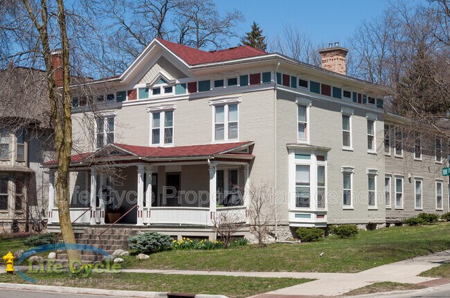 Foto del edificio - 335 Washington St SE